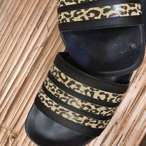 Adidas women's flop flop